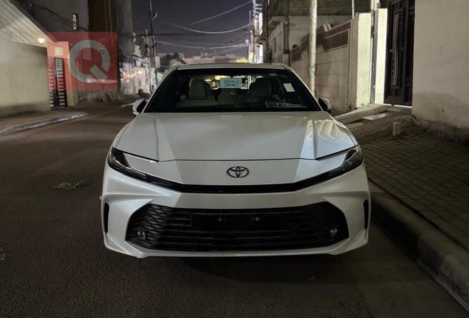 تۆیۆتا کامری